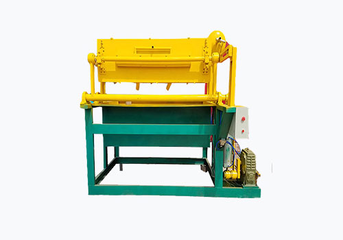 Machine de moulage de cartons à œufs en papier