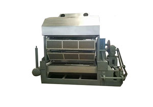 Machine de 3 000 à 4 000 plateaux à œufs/h