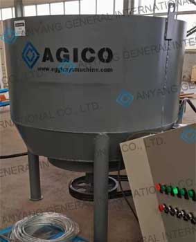 Machine de 1 500 plateaux à œufs/h pour un client ghanéen