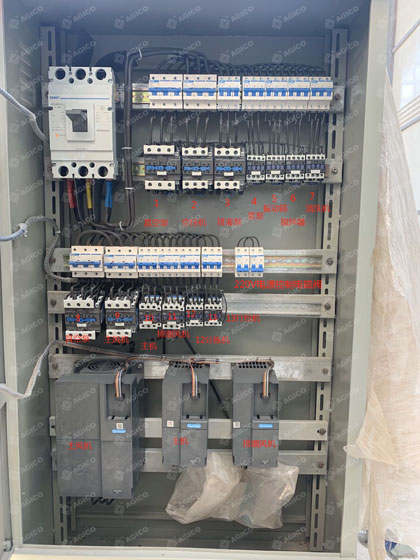 Ligne de plateaux à œufs de 4 000 pièces/h installée en Irak