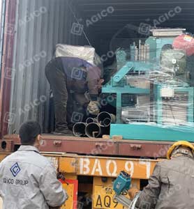 Machine à plateaux de 2 000 pièces/h livrée au Népal