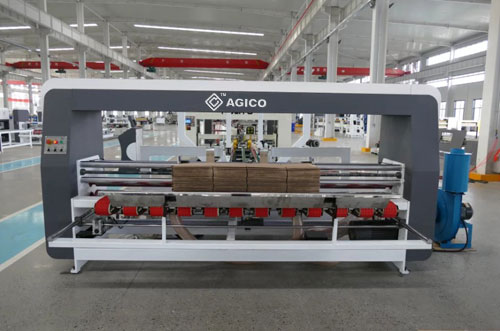 Agrafeuse automatique de cartons