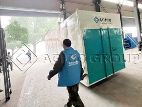 Machine de 2 000 plateaux à œufs expédiée en Angola