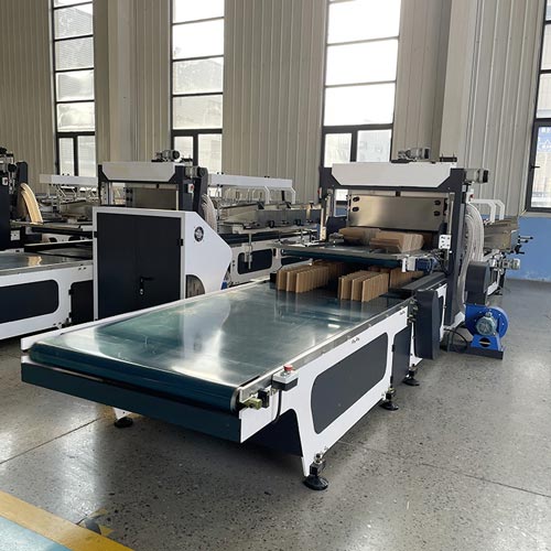 Machine d’insertion automatique