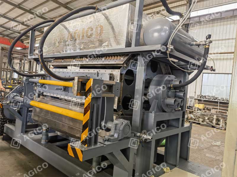 Machine automatique de 5 000 plateaux/h expédiée aux Philippines