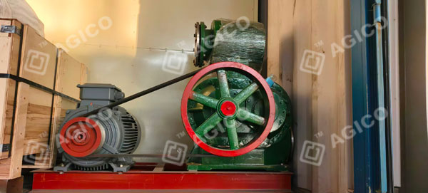 Livraison en Inde d’une machine à plateaux de 5 000 pièces/h